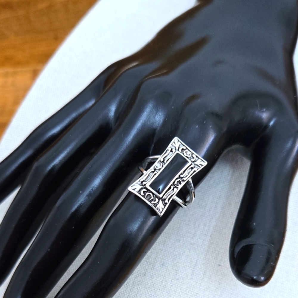 Silver & Black Rectangular Ring Made In Thailand - image 1